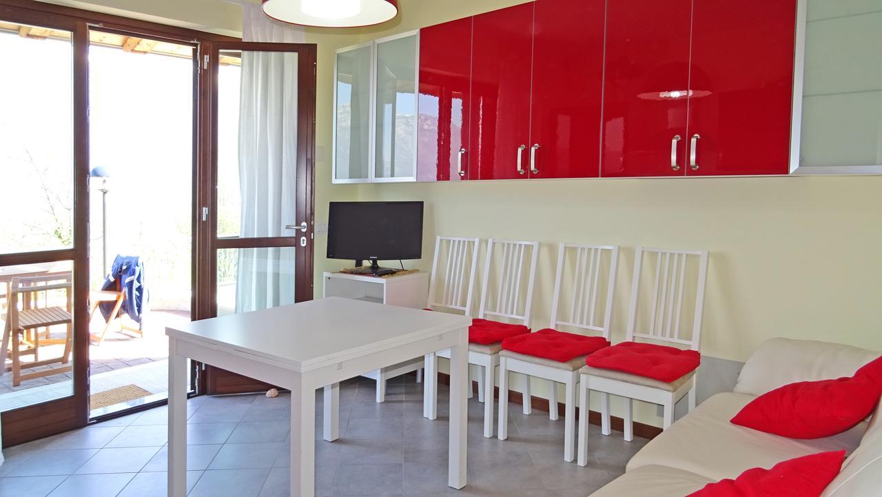 La Quiete 23 Lake View Apartment By Gardadomusmea Tremosine Exterior photo